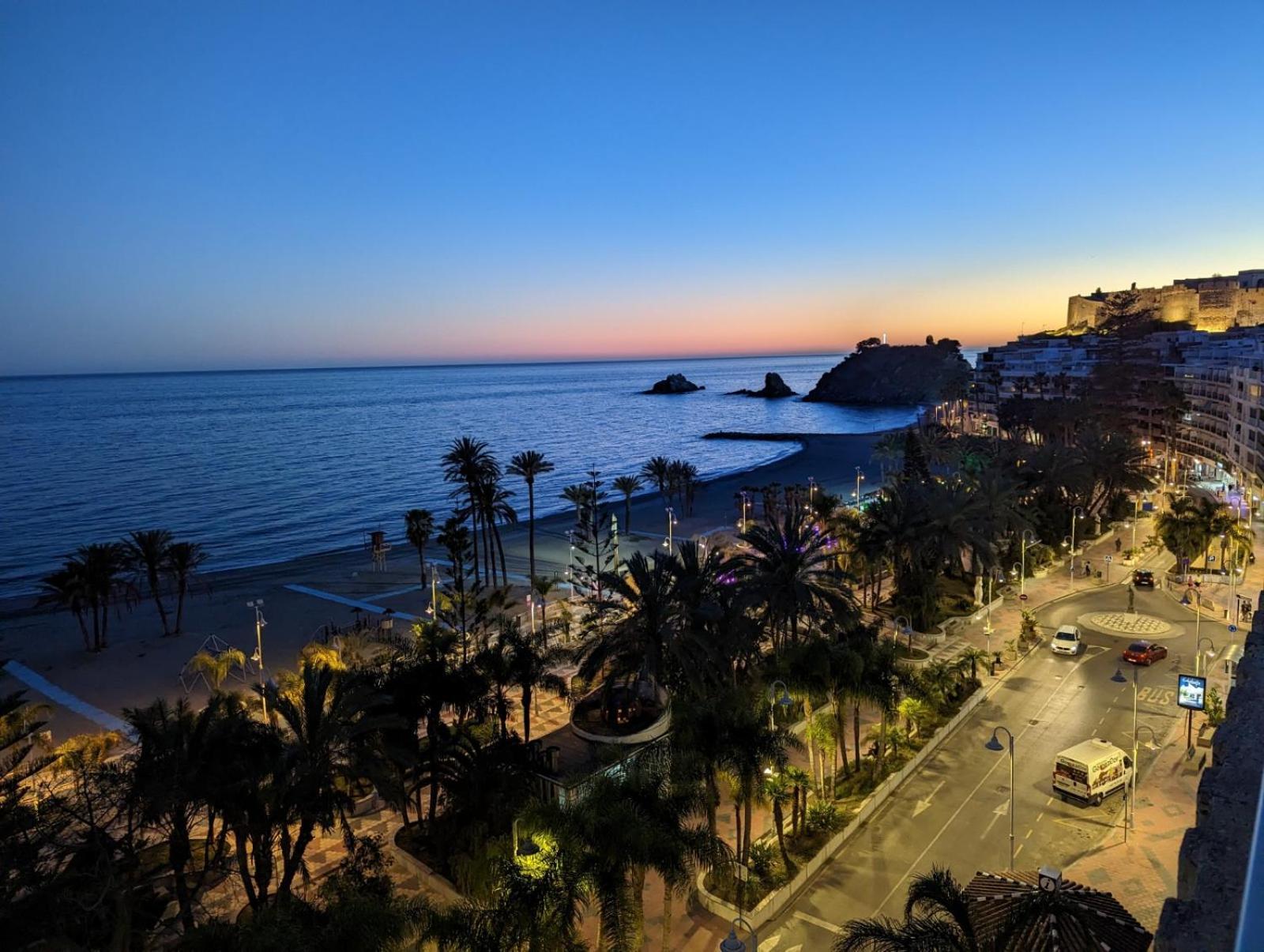 Casa Mare Apartamento En Primera Linea De Playa Almuñécar エクステリア 写真